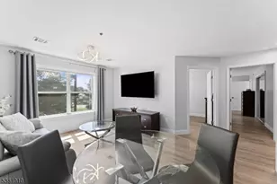 901 Stuyvesant Ave., Union Township, NJ 07083 - Photo 1