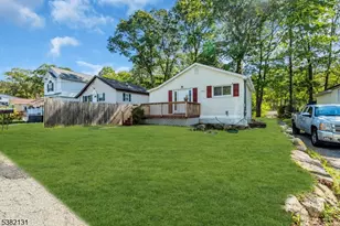 123 Vermont Trail, Hopatcong, NJ 07843 - Photo 1