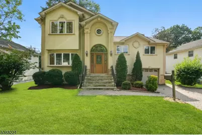 18 Evergreen Ave, Springfield, NJ 07081 - Photo 1