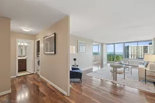 1 Claridge Dr Unit, Verona, NJ 07044 - Photo 1