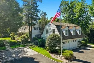 2 Kenilworth Dr, Millburn, NJ 07078 - Photo 1