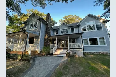 4 Longview Trl, Denville, NJ 07834 - Photo 1