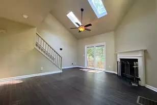 17 Rhea Run, Hampton Township, NJ 07860 - Photo 1