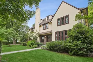 115 Maple St, Summit, NJ 07901 - Photo 1