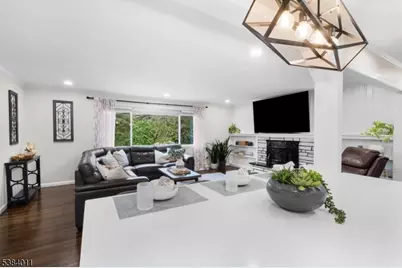 3 Greenbrier Rd, Green Brook Township, NJ 08812 - Photo 1