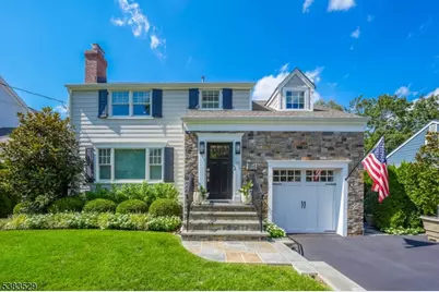 15 Duchamp Pl, Chatham, NJ 07928 - Photo 1