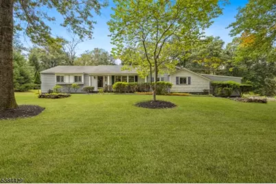 32 Oakland Dr, Readington, NJ 08889 - Photo 1