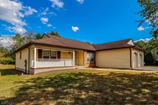 59 Redwood Terrace, Raritan Township, NJ 08822 - Photo 1