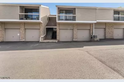 69 N Slope, Union Township, NJ 08809 - Photo 1