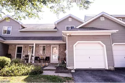 17 Meadow Pond Rd, Hardyston Township, NJ 07419 - Photo 1