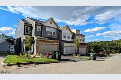 4 General Winds Way, Denville, NJ 07834 - Photo 1