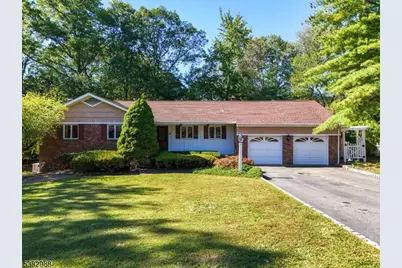 61 Douglas Dr, Montville Township, NJ 07082 - Photo 1