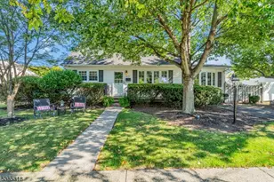 51 Louise Dr, Manville, NJ 08835 - Photo 1