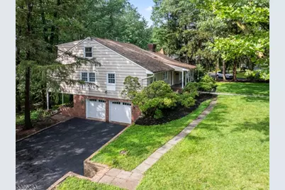 1165 Puddingstone Rd, Mountainside, NJ 07092 - Photo 1