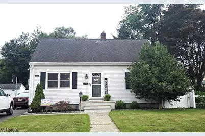 114 Riverview Rd, Pompton Lakes, NJ 07442 - Photo 1