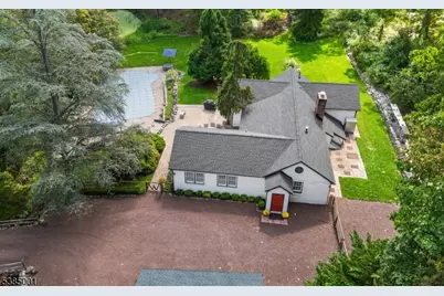 190 Claremont Rd, Bernardsville, NJ 07924 - Photo 1