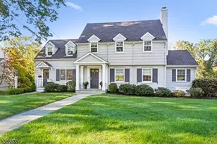 27 Beekman Rd, Summit, NJ 07901 - Photo 1