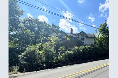 220 Changewater Rd, Washington Township, NJ 07831 - Photo 1