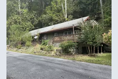 138 River Rd, Pohatcong Township, NJ 08865 - Photo 1