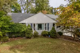 40 Cedar Grove Rd, Branchburg Township, NJ 08876 - Photo 1