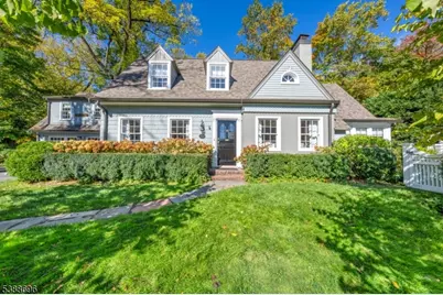 423 Ridgewood Rd, Maplewood, NJ 07040 - Photo 1