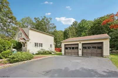 23 Oriole Rd, Jefferson Township, NJ 07438 - Photo 1