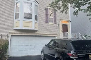 55 Bobolink Ct, Wayne, NJ 07470 - Photo 1