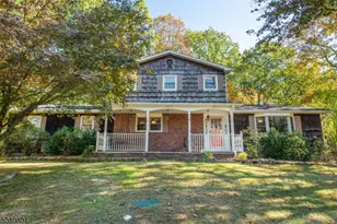 36 Sleepy Hollow Rd, Byram Township, NJ 07821 - Photo 1