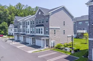 9 McCluskey Pl, Morris Plains, NJ 07950 - Photo 1