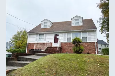 9 Hillairy Court, Morristown, NJ 07960 - Photo 1