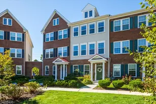 33 Landmark Ln, Fair Lawn, NJ 07410 - Photo 1