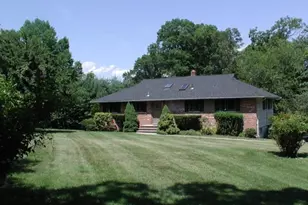 17 Cliffside Dr, Livingston, NJ 07039 - Photo 1