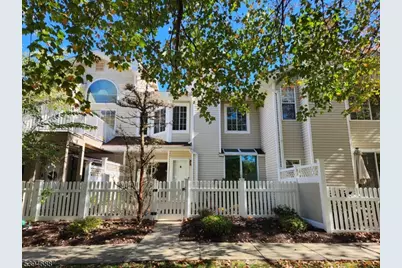 39 Academy Court, Bedminster Township, NJ 07921 - Photo 1