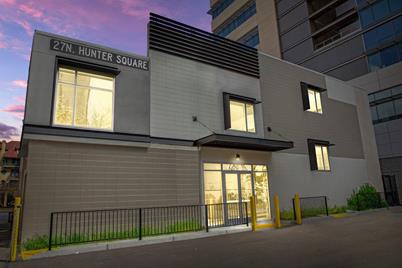27 N Hunter Square - Photo 1