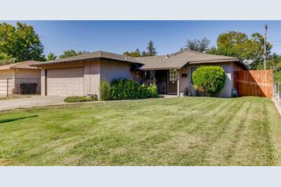 6016 Westbrook Drive - Photo 1