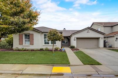 11864 Slate Falls Way - Photo 1