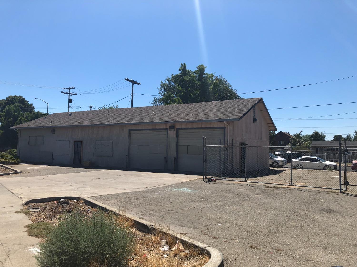 2060 E Main St, Stockton, CA 95205 - MLS 222086402 - Coldwell Banker