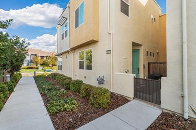 2559 Radar Lane - Photo 1