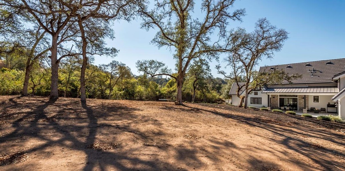 1617 Camino Verdera, Lincoln CA  95648-7940 exterior