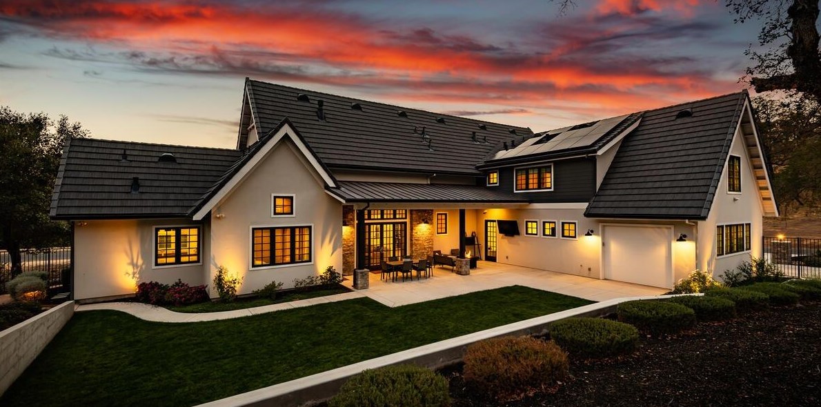 1617 Camino Verdera, Lincoln CA  95648-7940 exterior