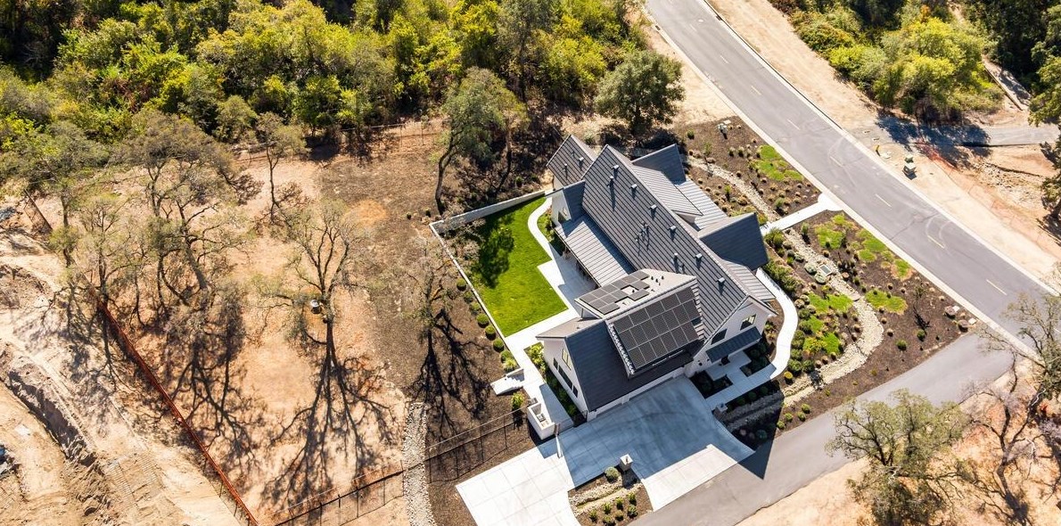 1617 Camino Verdera, Lincoln CA  95648-7940 exterior