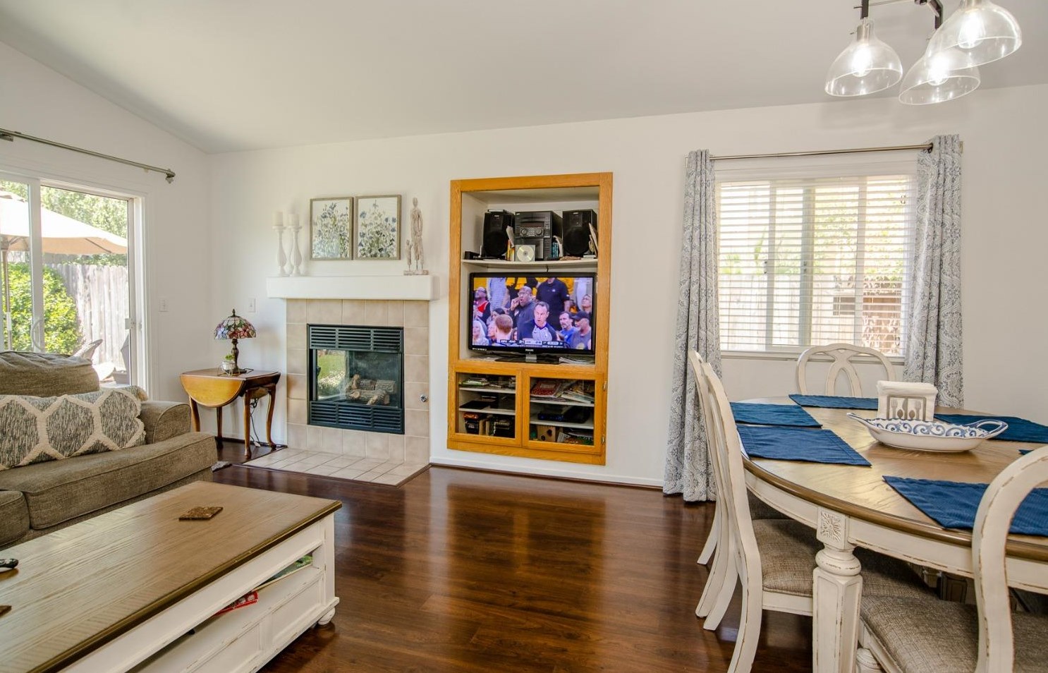 974 Hunter Ln, Woodland CA  95776-5101 exterior