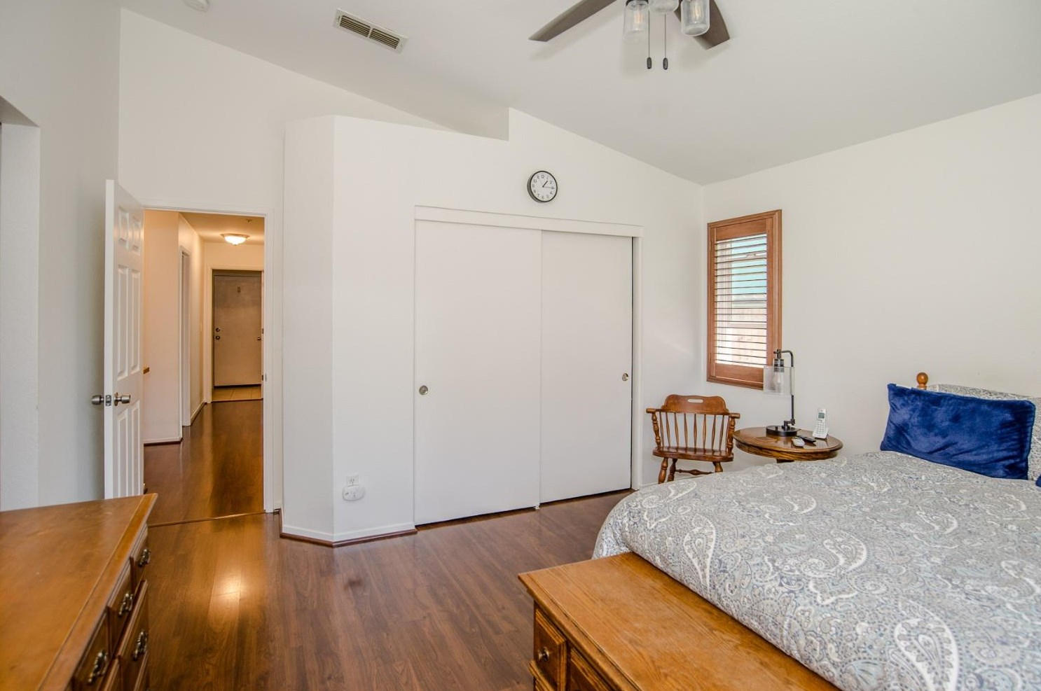 974 Hunter Ln, Woodland CA  95776-5101 exterior
