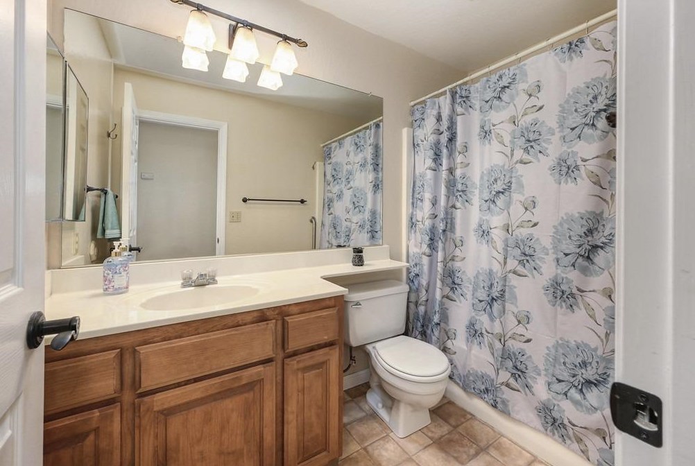 4105 Paige Ct, Rocklin CA  95677-3109 exterior