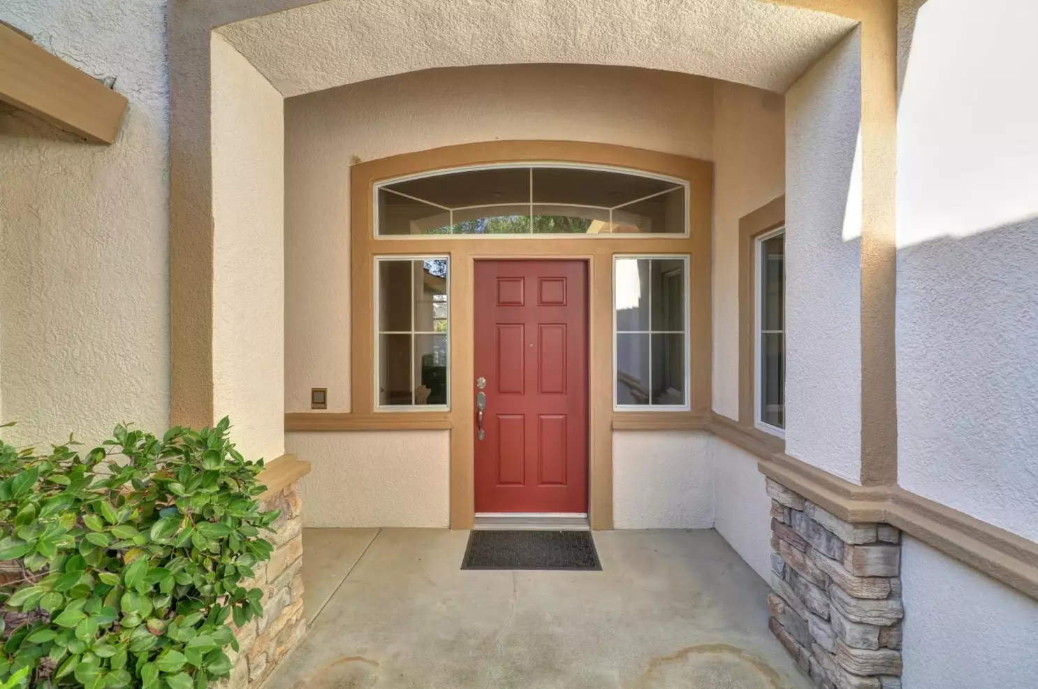 7112 Timberrose Way, Roseville CA 95747-8130 exterior