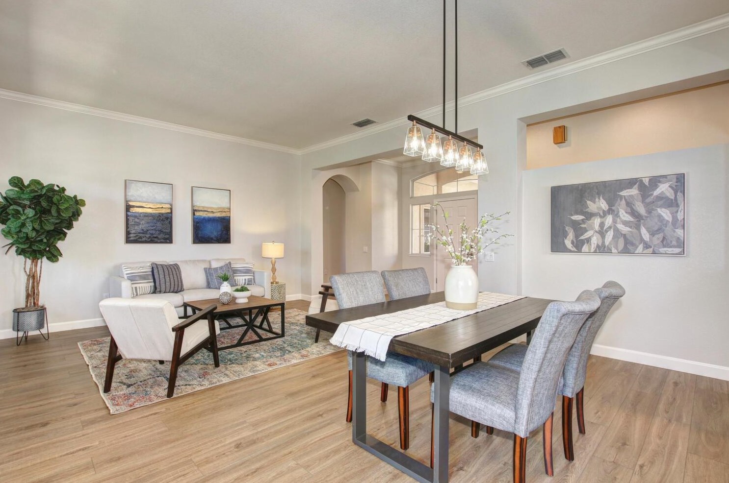 7112 Timberrose Way, Roseville CA 95747-8130 exterior