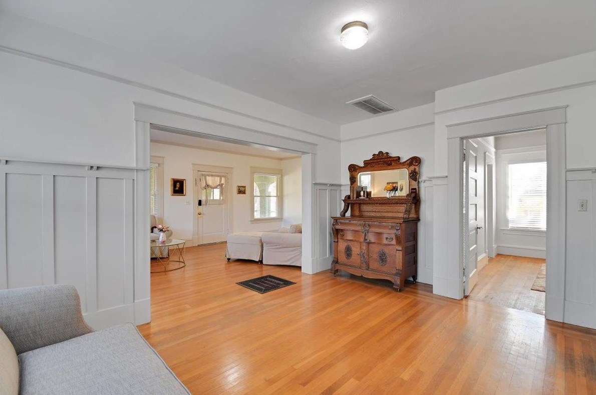 742 Chestnut St, Yuba City CA  95991-3957 exterior