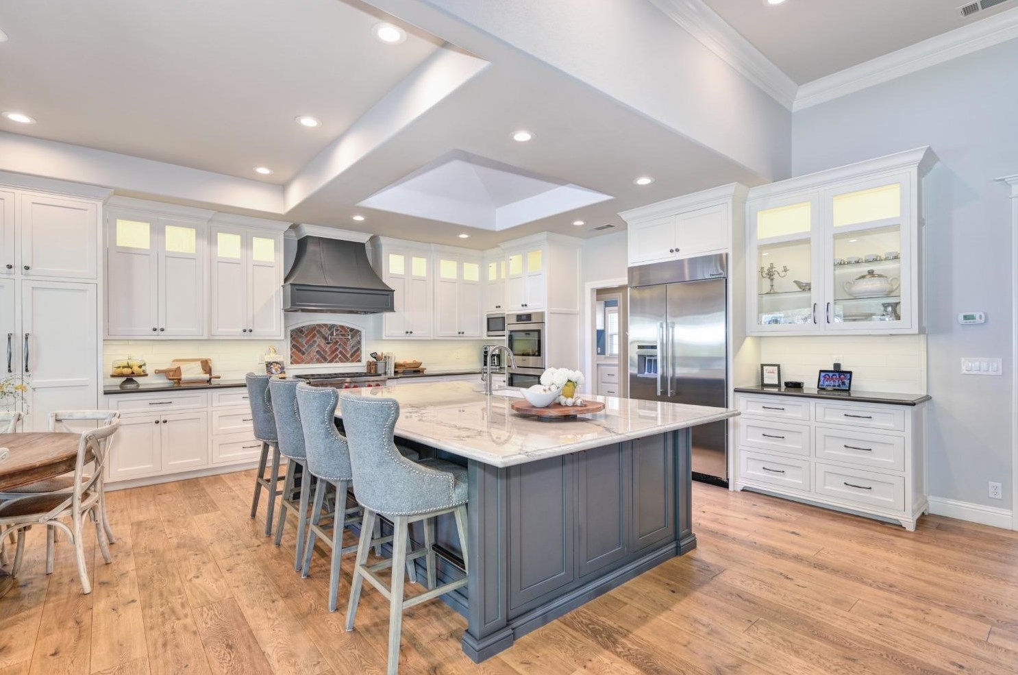 5750 Lions Cross Cir, Roseville CA 95746-9026 exterior