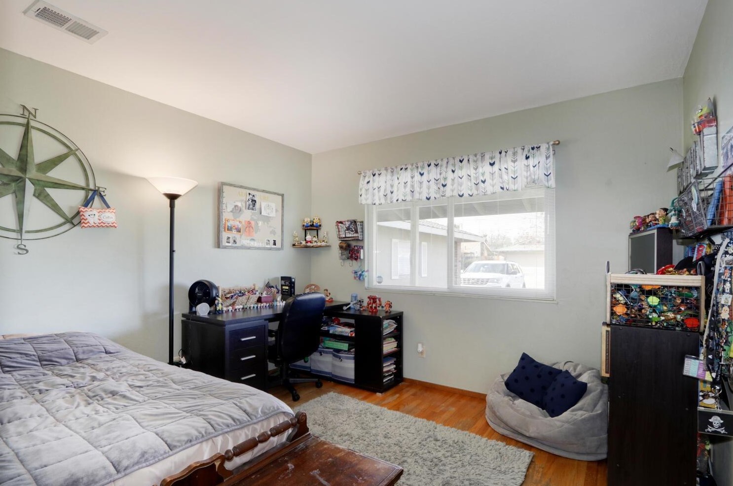 1324 Alder Pl, Davis CA  95618-1439 exterior