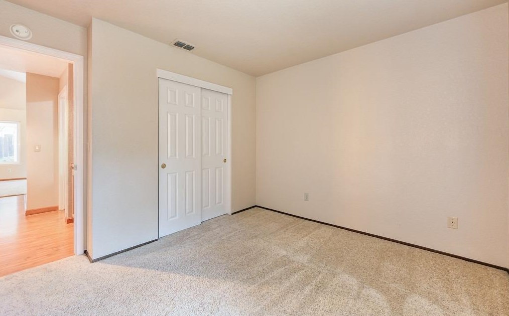 1541 Colonial Pkwy, Roseville CA  95661-7323 exterior